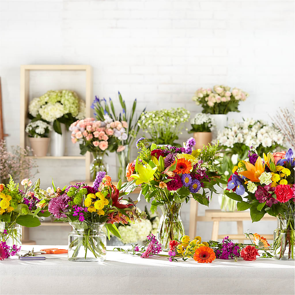 Bold & Bright – A Florist Original – Ridge Florist Inc, Sebring FL