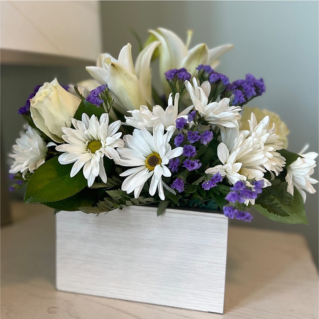 Beyond Blue Box Bouquet – Ridge Florist Inc, Sebring FL