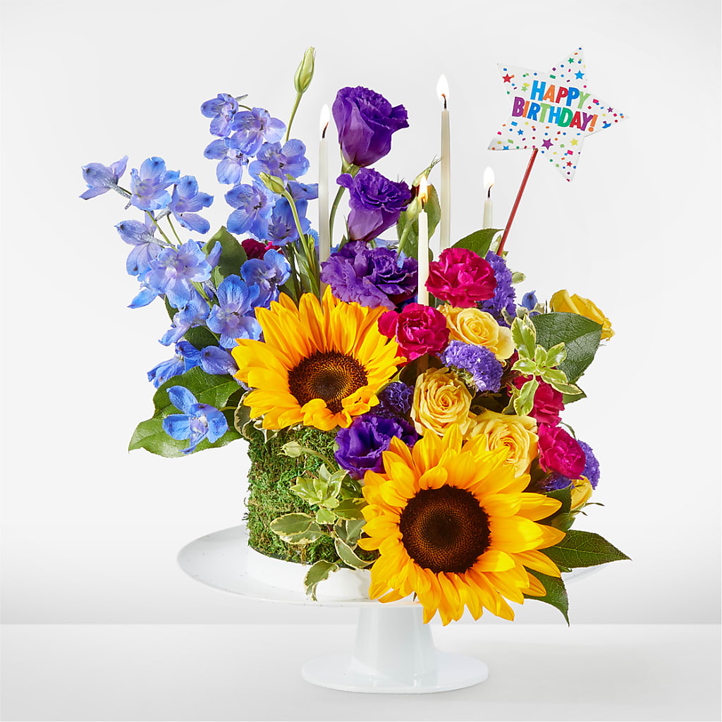 Star of the Day Floral Cake – Ridge Florist Inc, Sebring FL