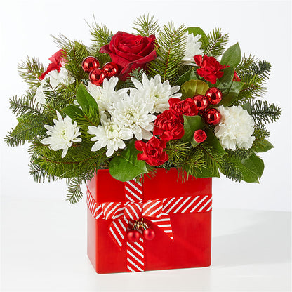 Presents Under the Tree Bouquet –  Ridge Florist Inc, Sebring FL