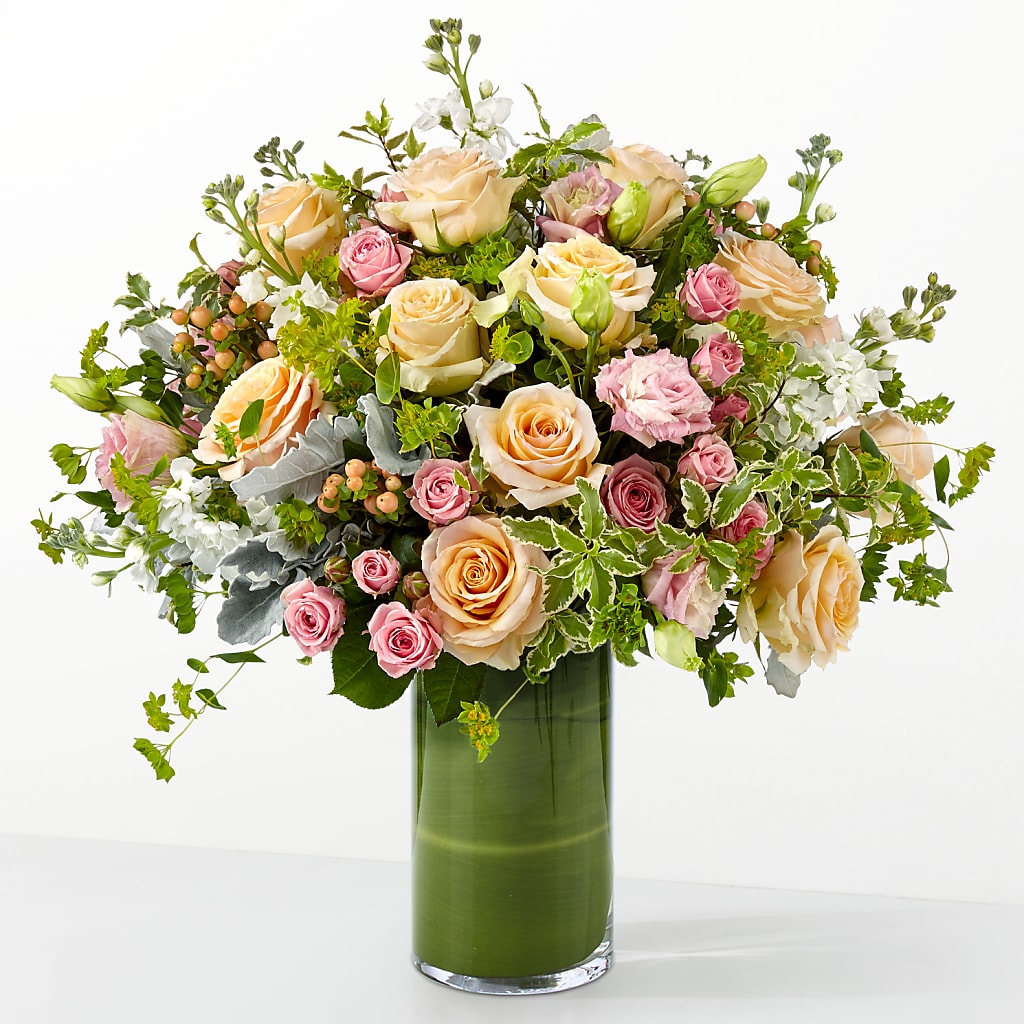 The Glamour Shot –  Ridge Florist Inc, Sebring FL